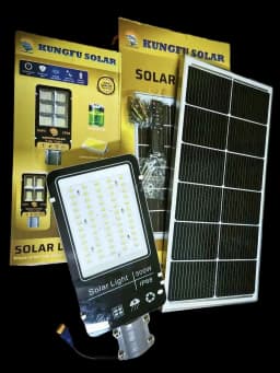 Đèn năng lượng mặt trời-1